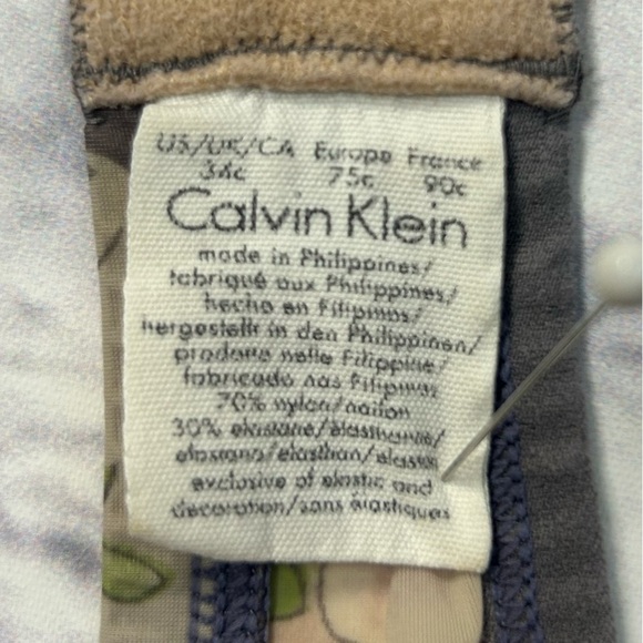 Calvin Klein Floral Sheer Bra. Size 34C - Picture 4 of 5